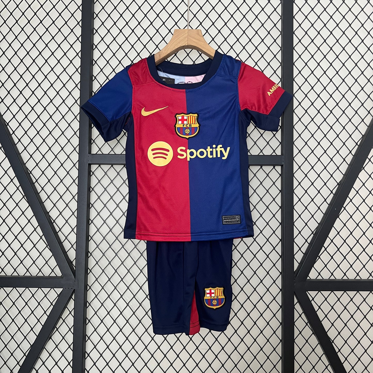 24/25 Barcelona Home Kids Kit