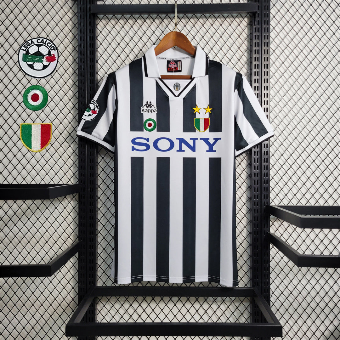 95/97 Juventus Home Retro