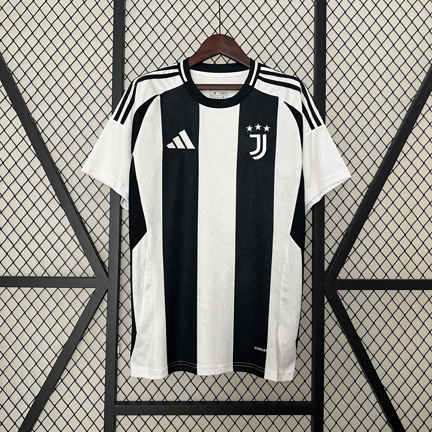 24/25 Juventus Home Fan Version