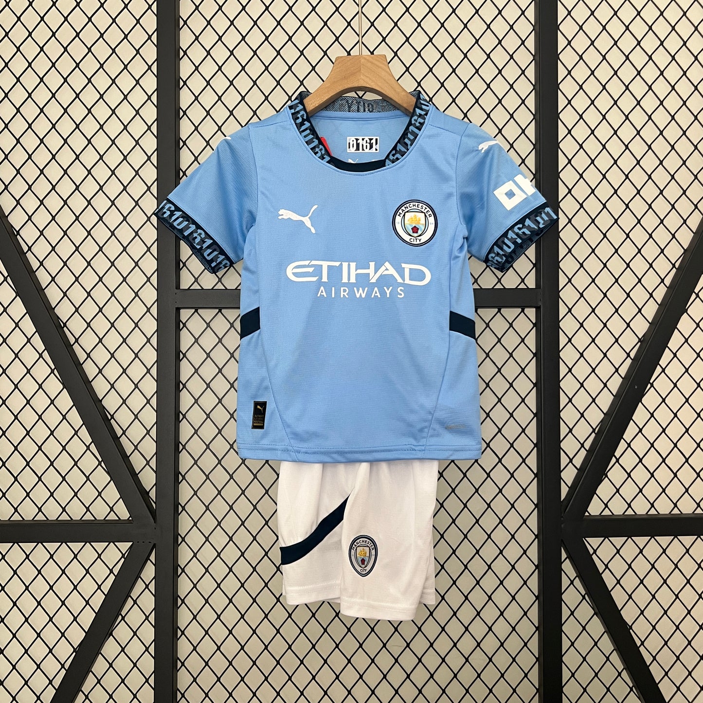 24/25 Manchester City Home Kids Kit