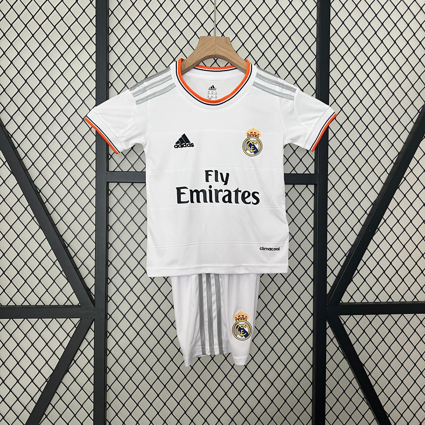 13/14 Real Madrid Home Retro Kids Kit